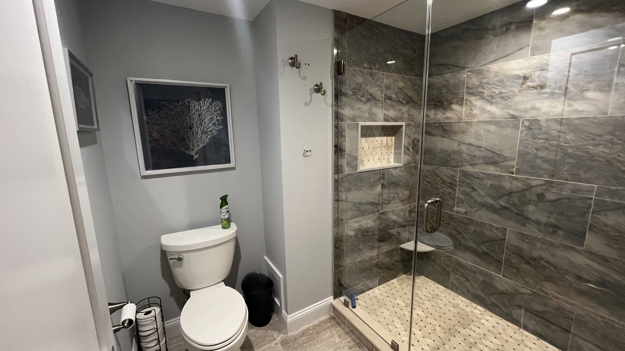 Photo of Bathroom in Cedar Bushes