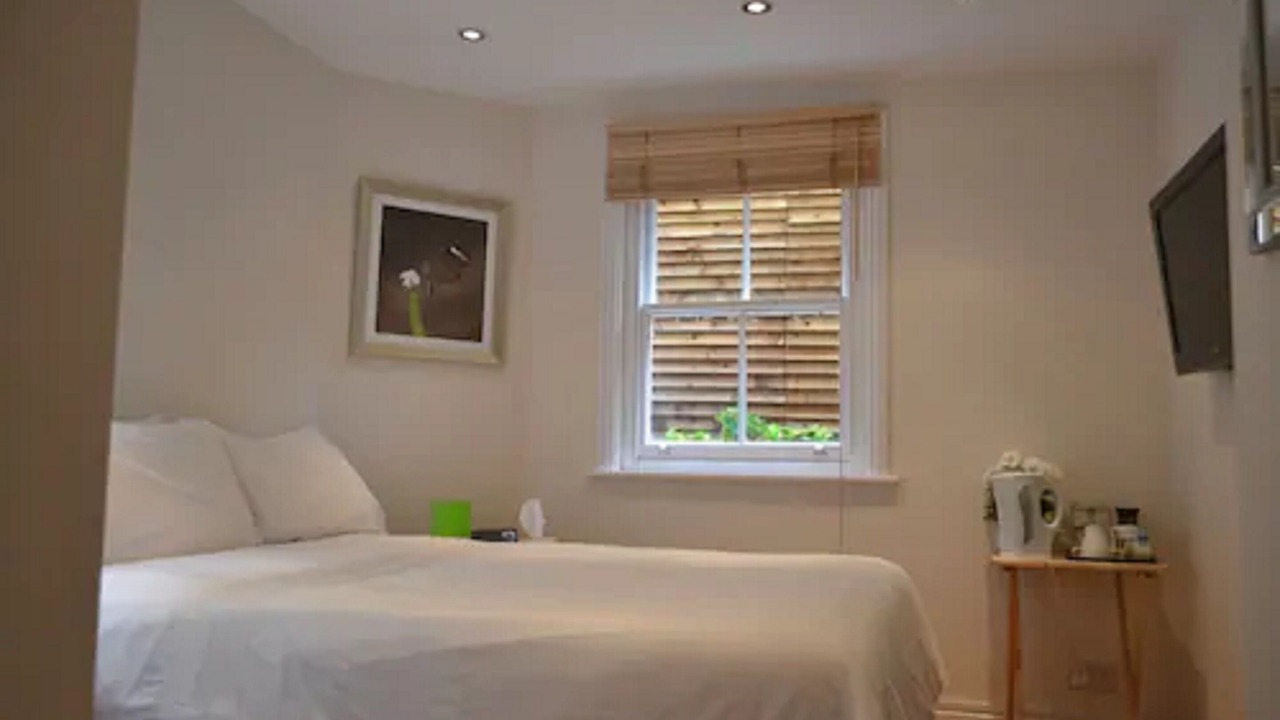 Photo of Bedroom in Vauxhall