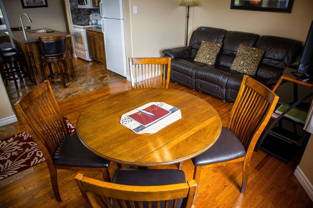 Photo of Livingroom in Rocky Harbour