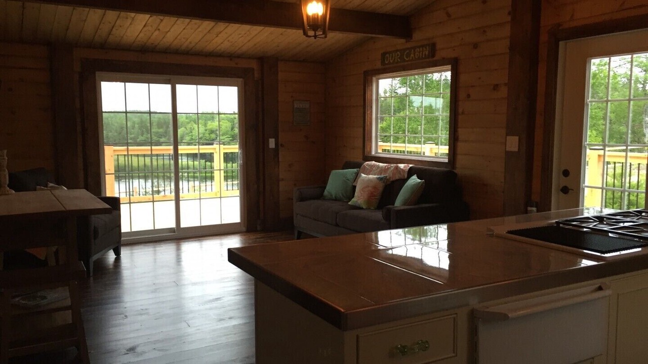 Photo of Livingroom in Salmon River Road