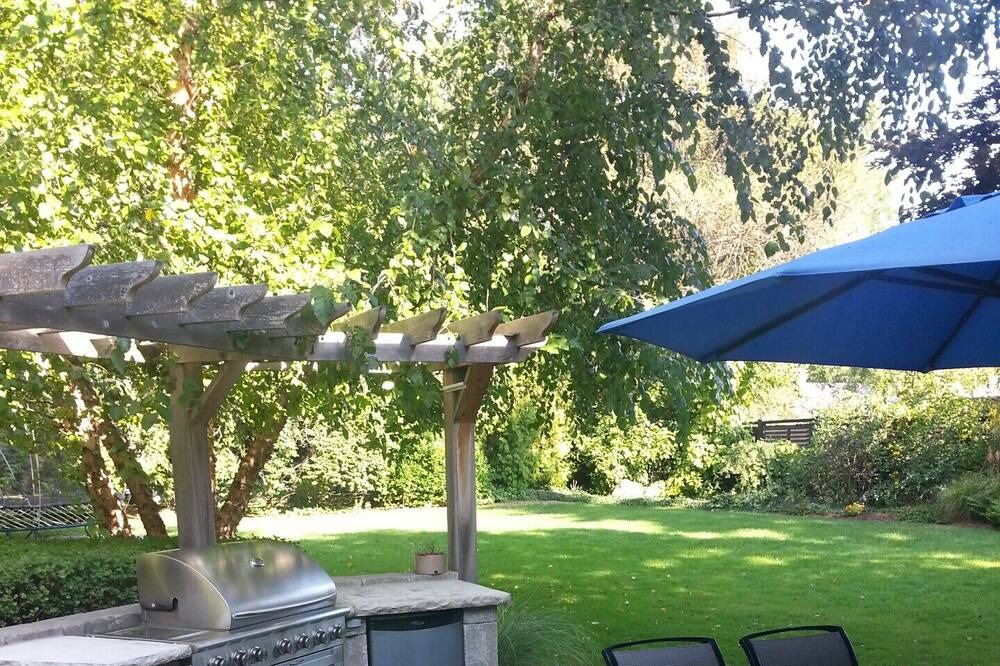Photo of Outdoor in Burlington
