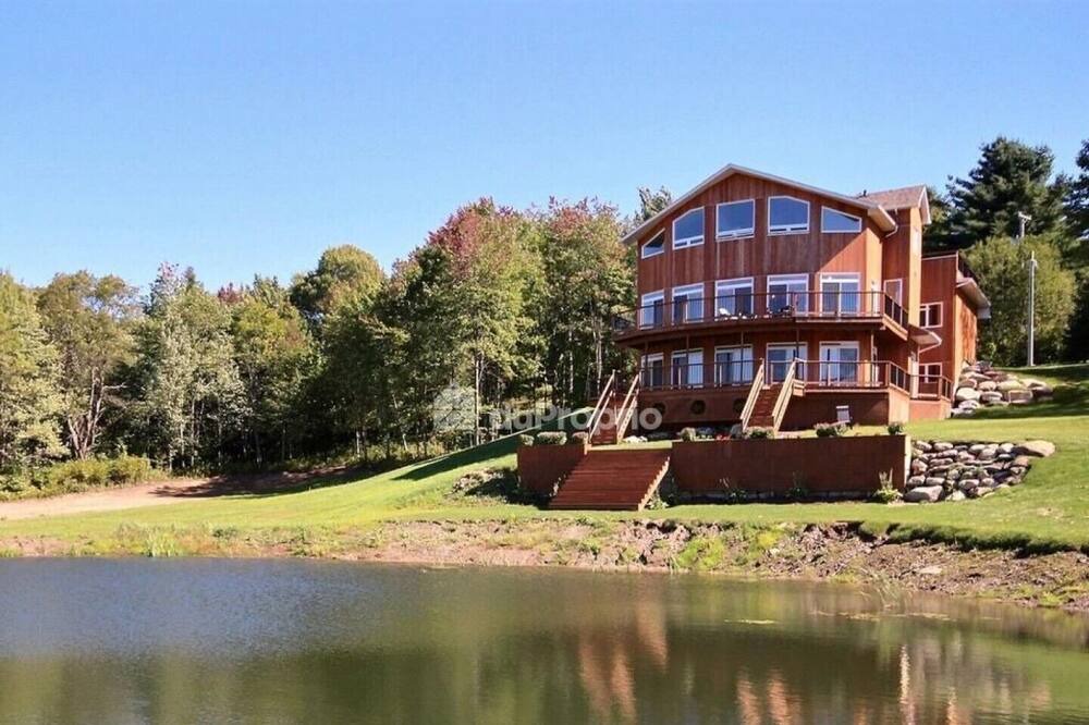 Photo of Outdoor in Sutton