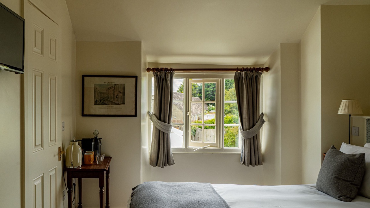 Photo of Bedroom in Lechlade