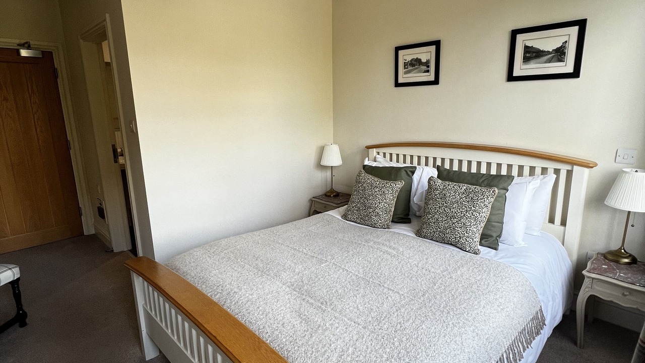 Photo of Bedroom in Holybourne