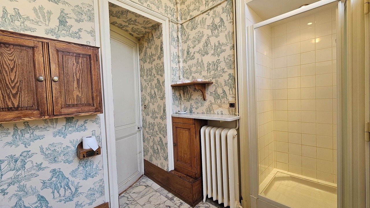 Photo of Bathroom in Craon