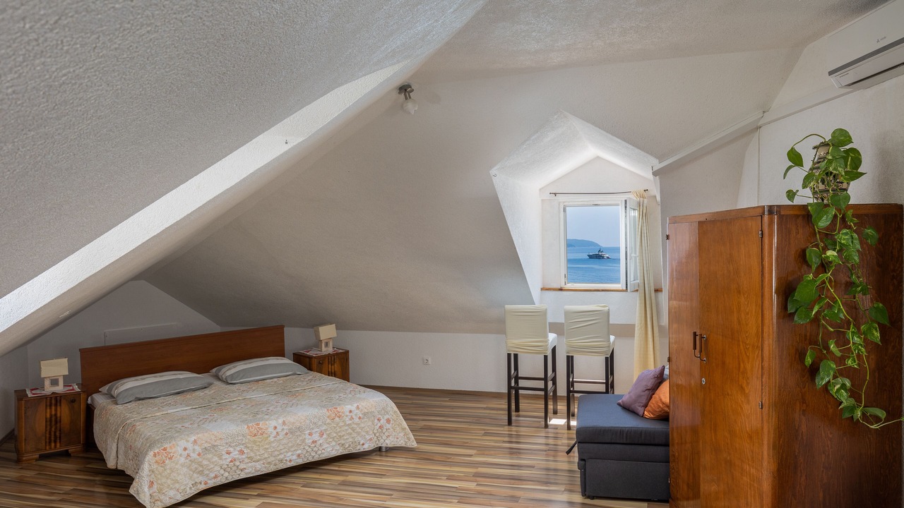 Photo of Bedroom in Ploce