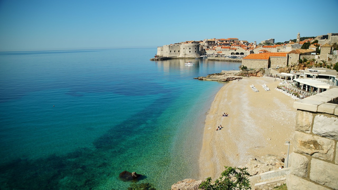 Photo of Others in Ploce