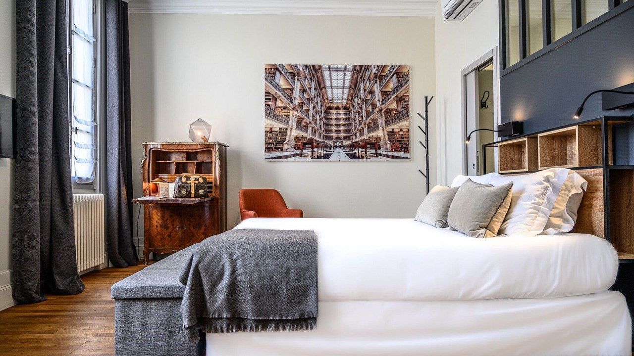 Photo of Bedroom in Saint-Emilion