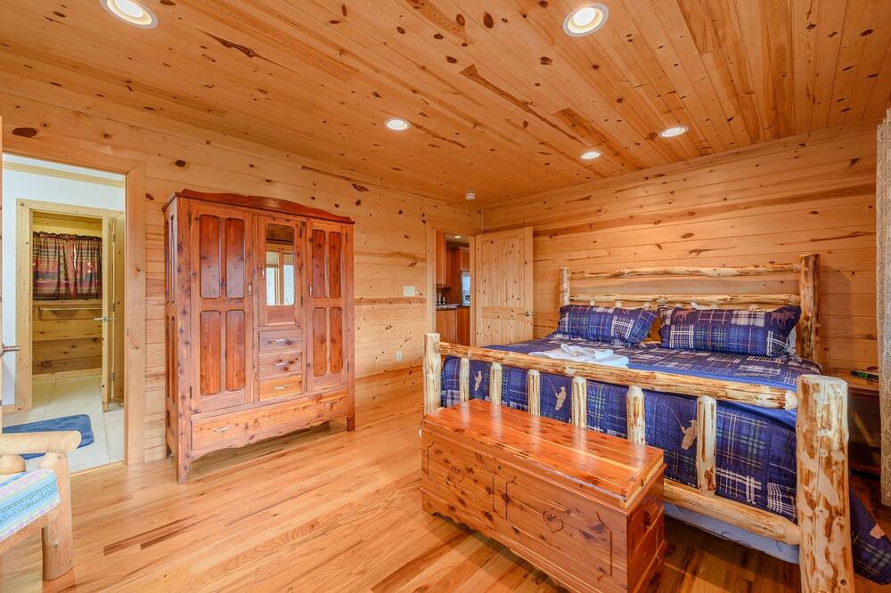 Photo of Bathroom in Boone