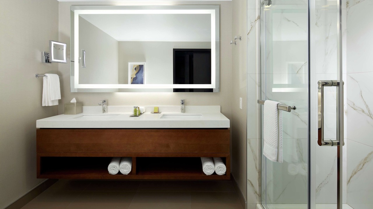 Photo of Bathroom in Dorval