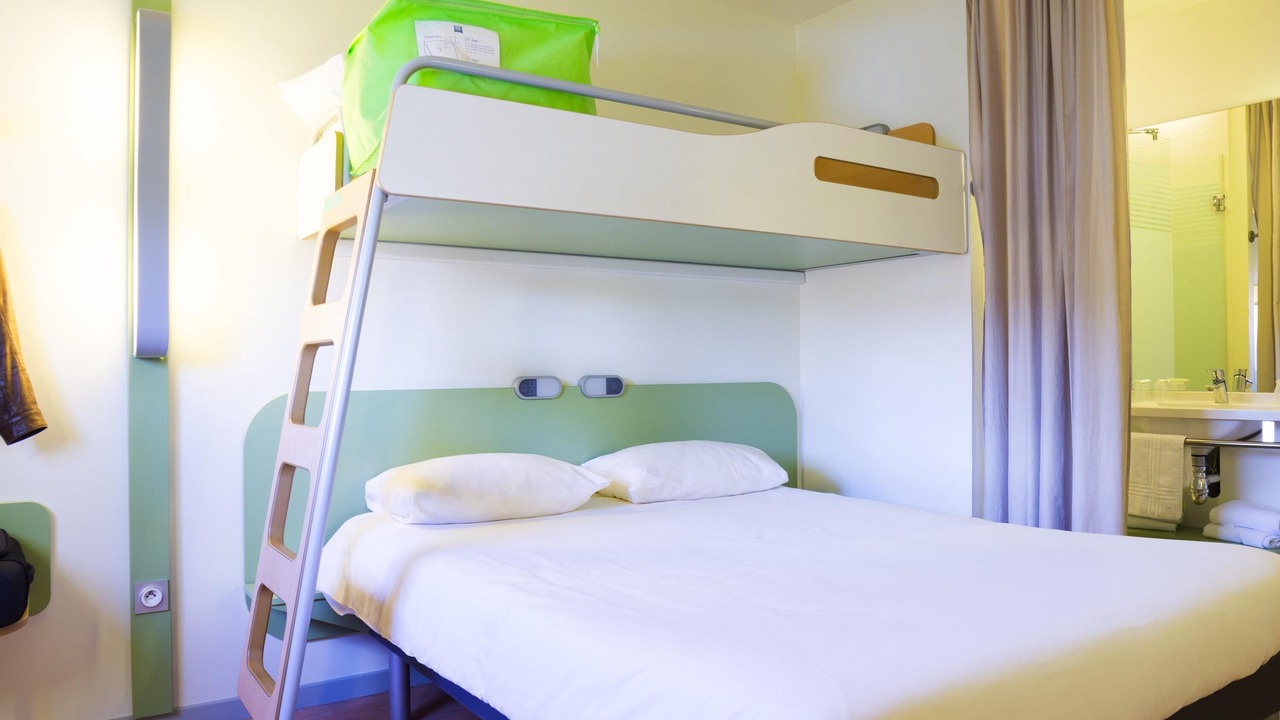 Photo of Bedroom in Valence