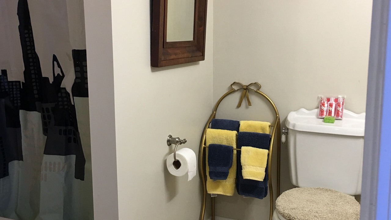 Photo of Bathroom in Marshall