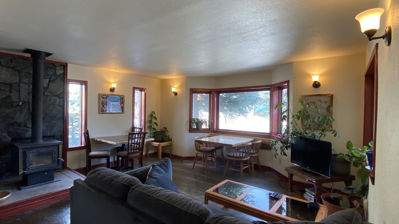 Photo of Livingroom in Seward