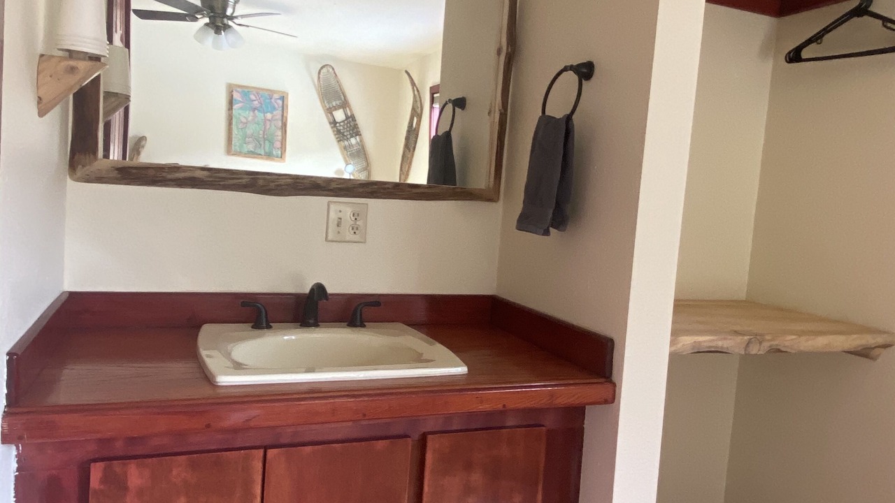 Photo of Bedroom in Seward