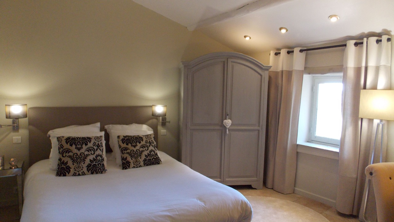 Photo of Bedroom in Menerbes