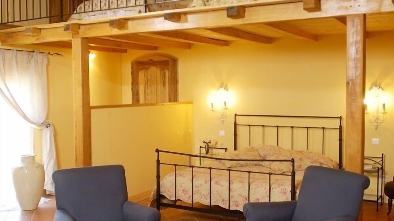 Photo of Bedroom in Menerbes