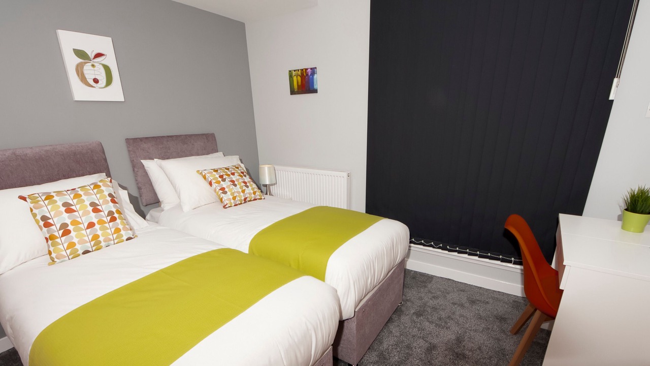 Photo of Others in Paisley