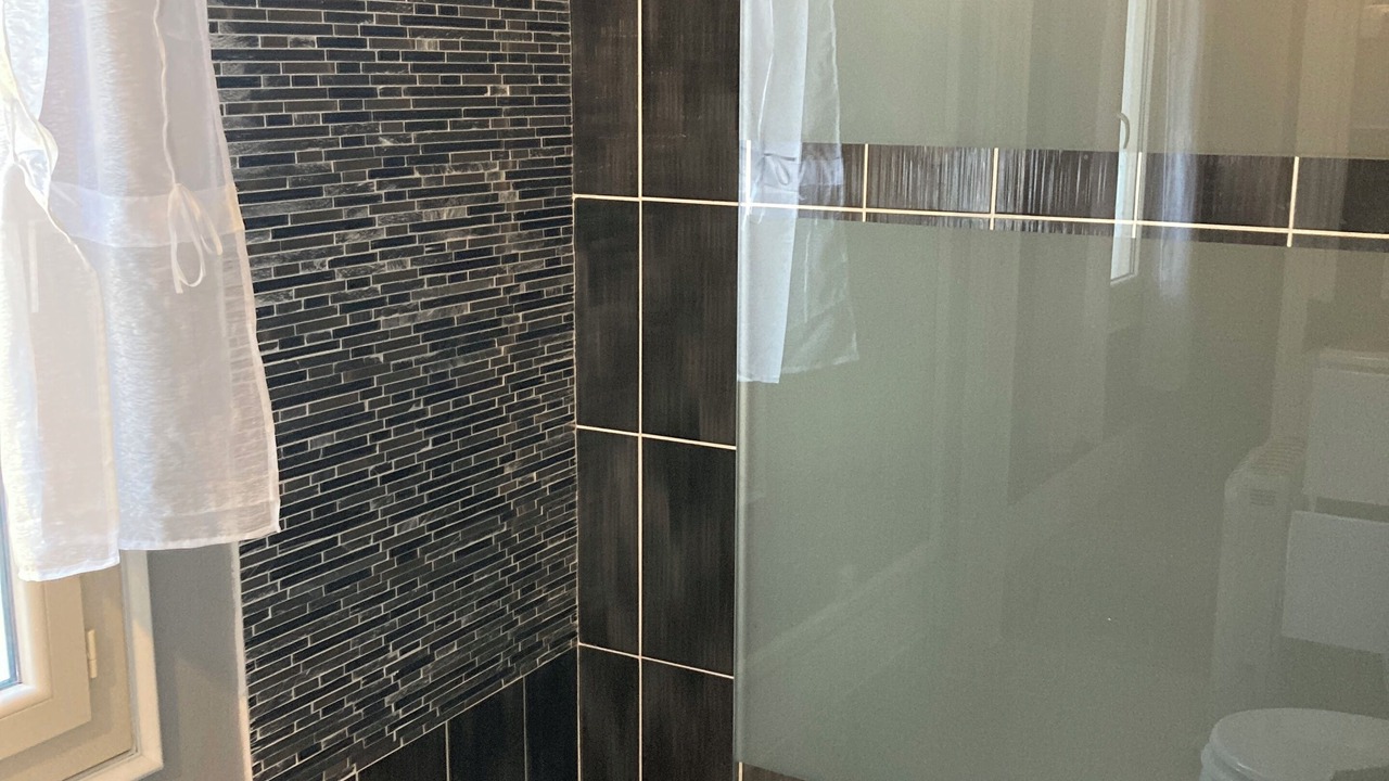 Photo of Bathroom in Saint-Laurent-de-la-Cabrerisse