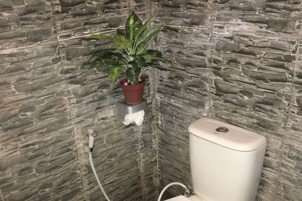 Photo of Bathroom in Samplangan
