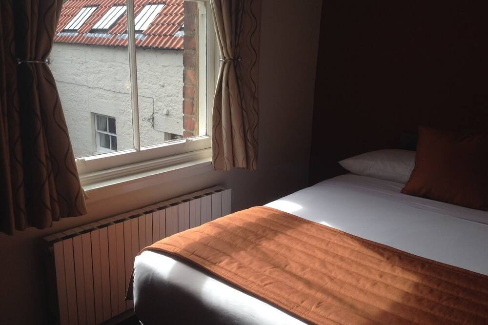 Photo of Bedroom in Aberdour