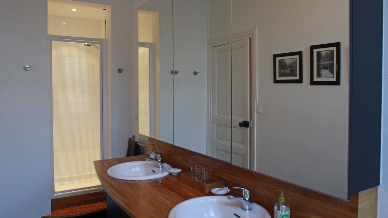Photo of Bathroom in Angers