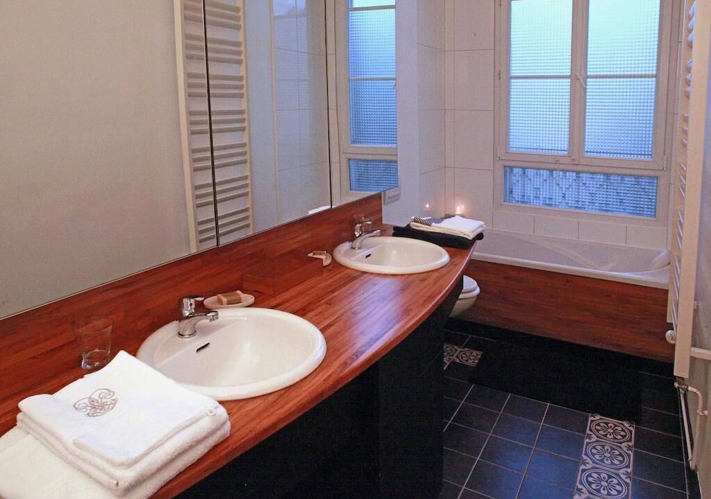 Photo of Bathroom in Angers