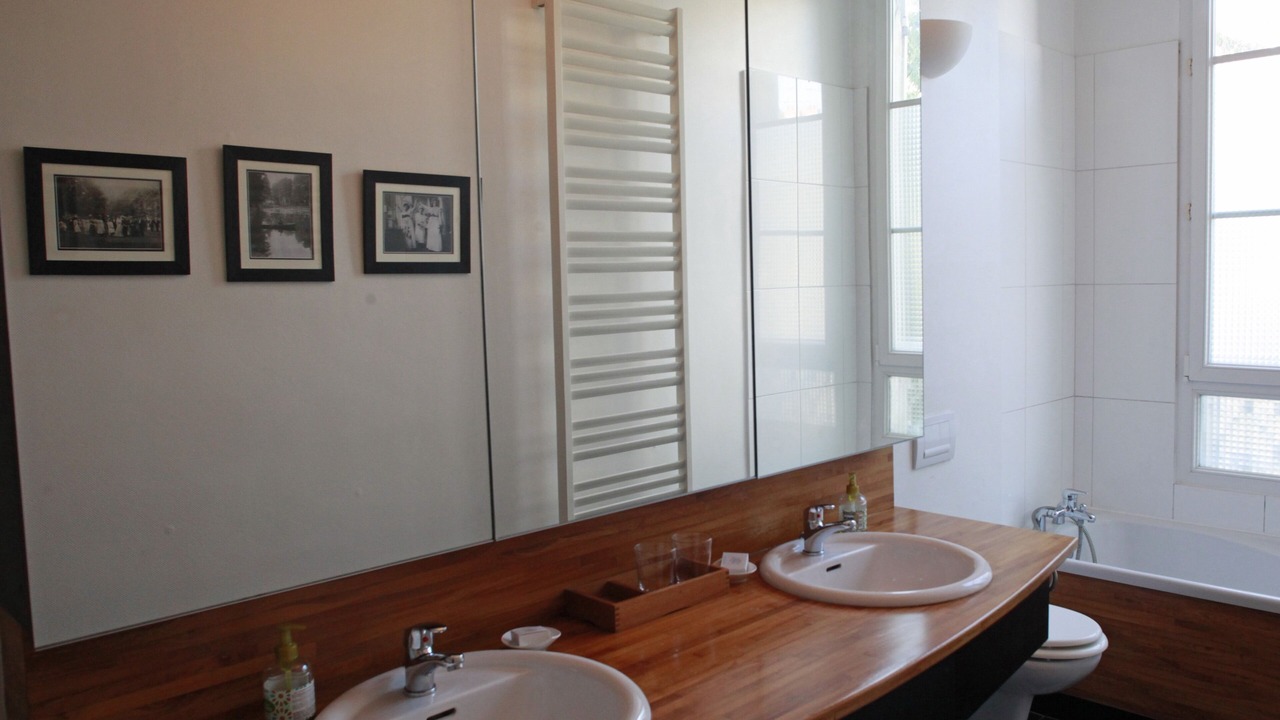 Photo of Bathroom in Angers