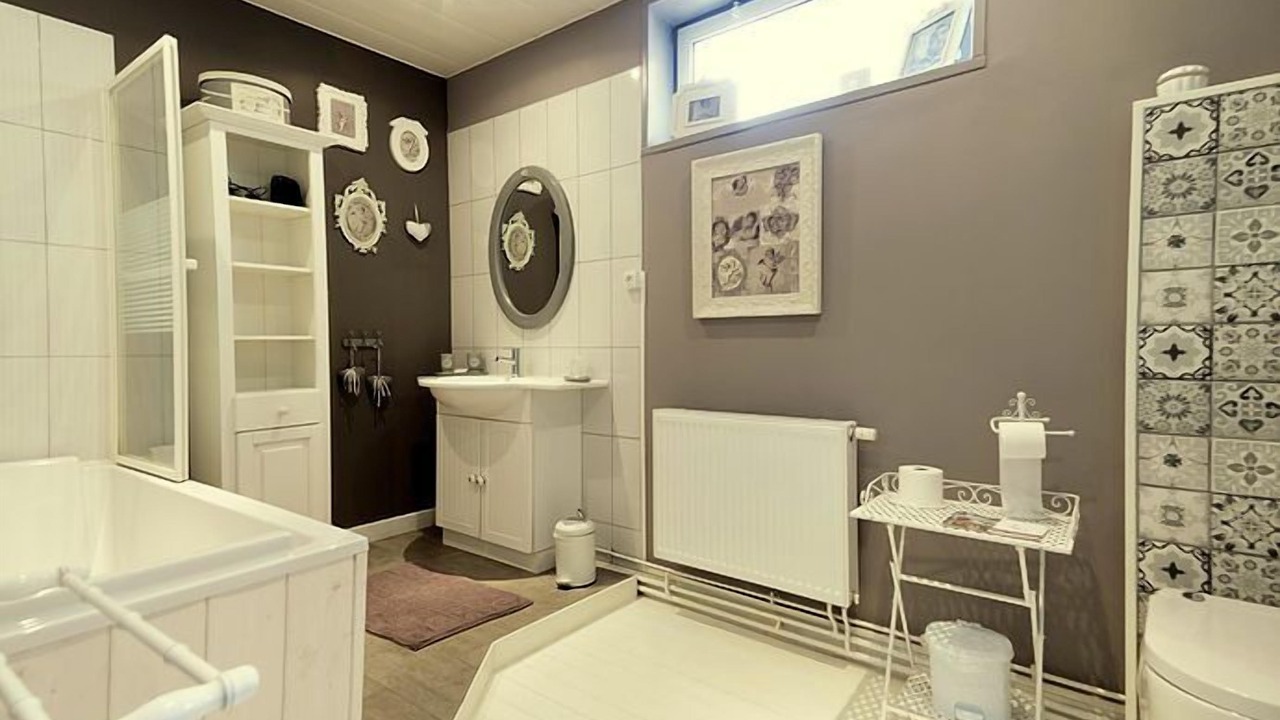 Photo of Bathroom in La Gorgue
