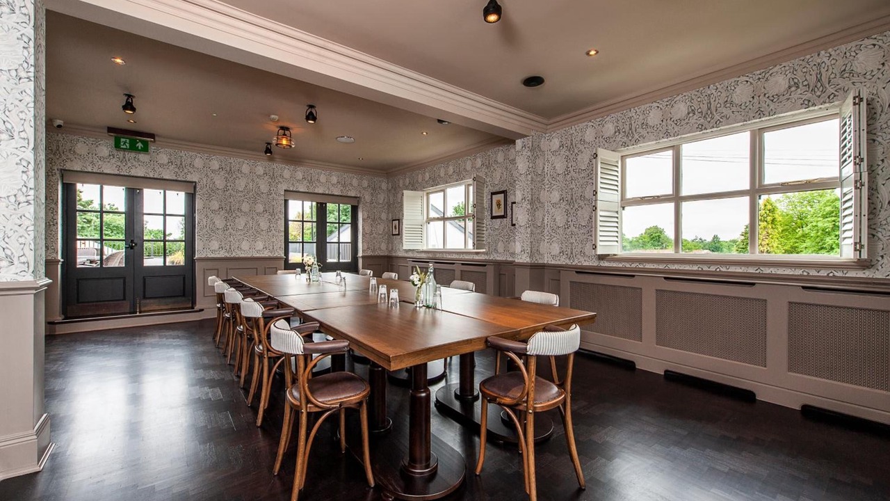 Photo of Others in Hale