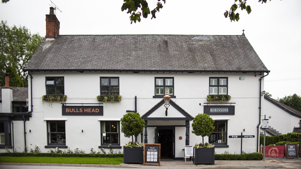 Photo of Outdoor in Hale