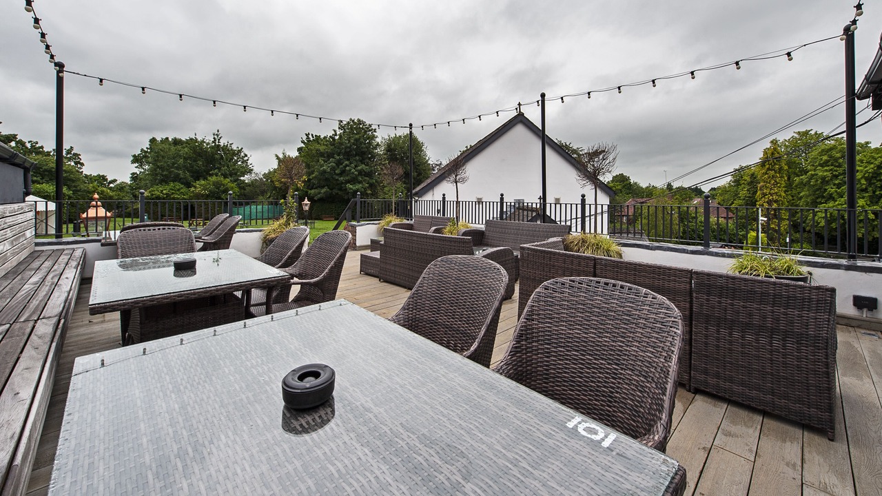 Photo of Patio Balcony in Hale