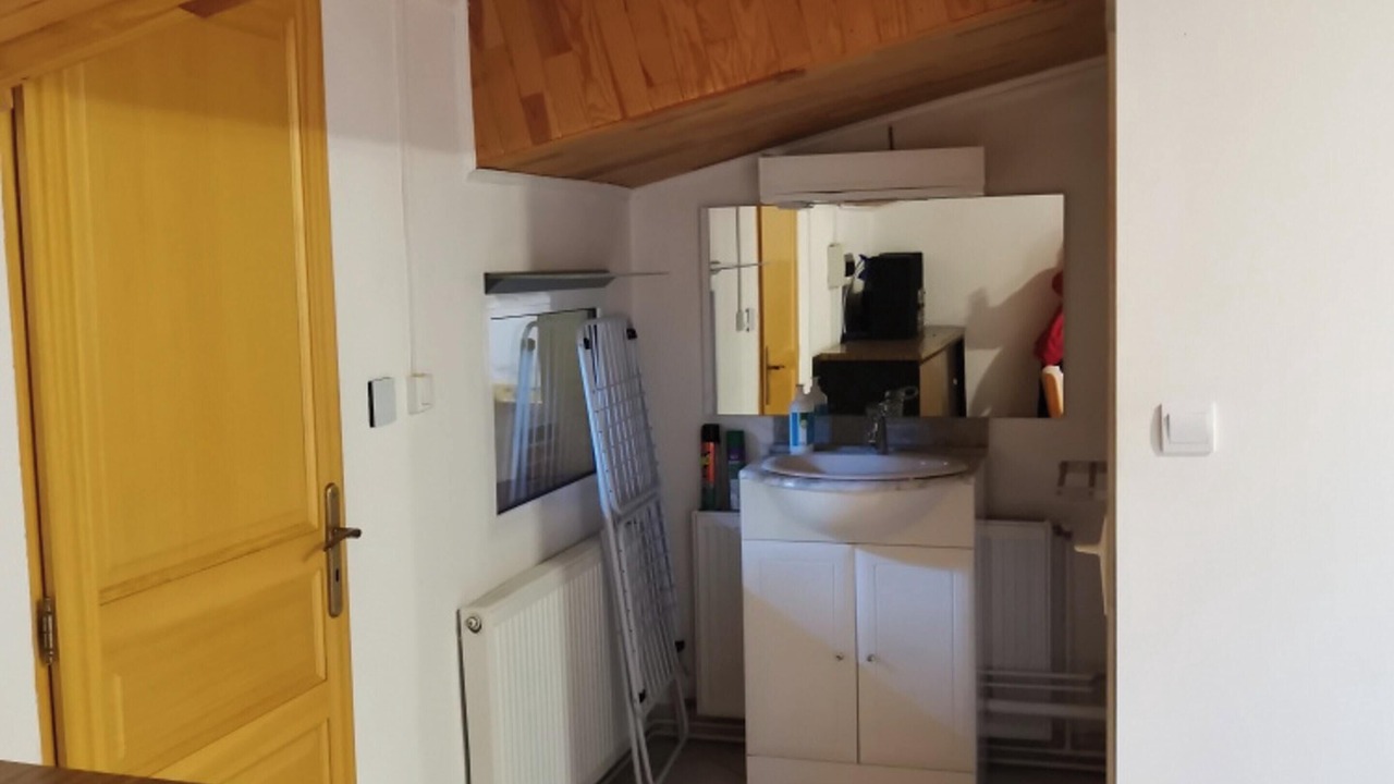 Photo of Kitchen in Berre-des-Alpes