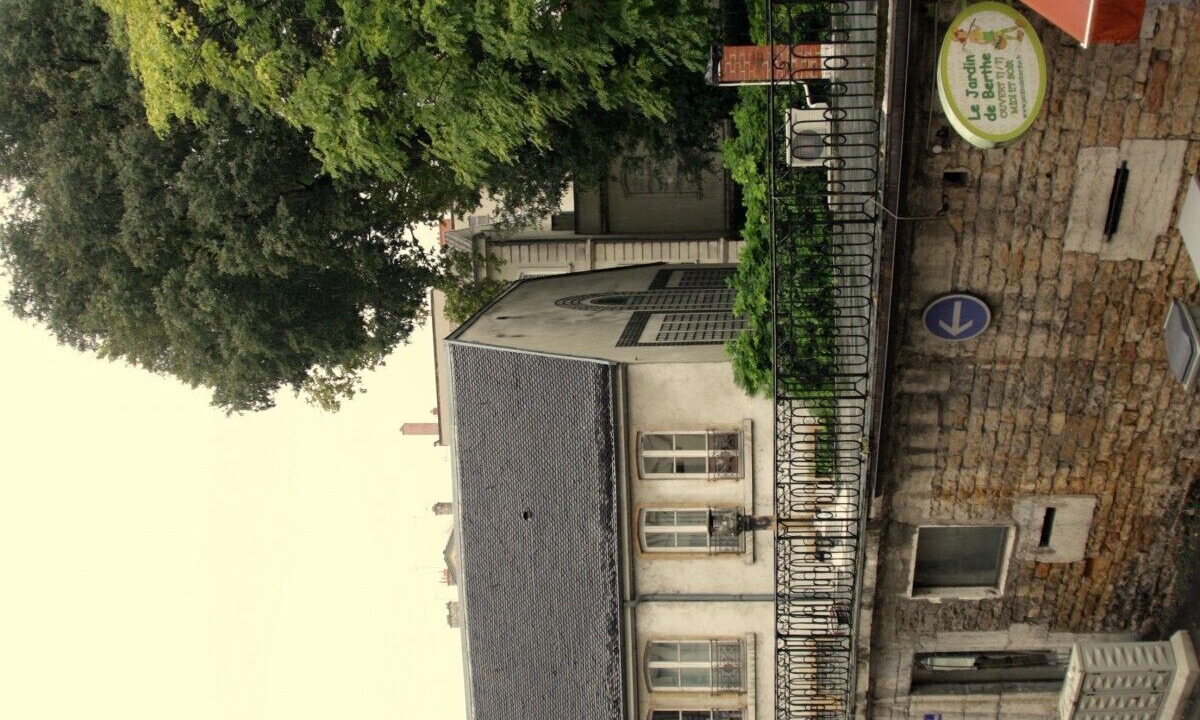 Photo of Outdoor in Carnot - Gailleton