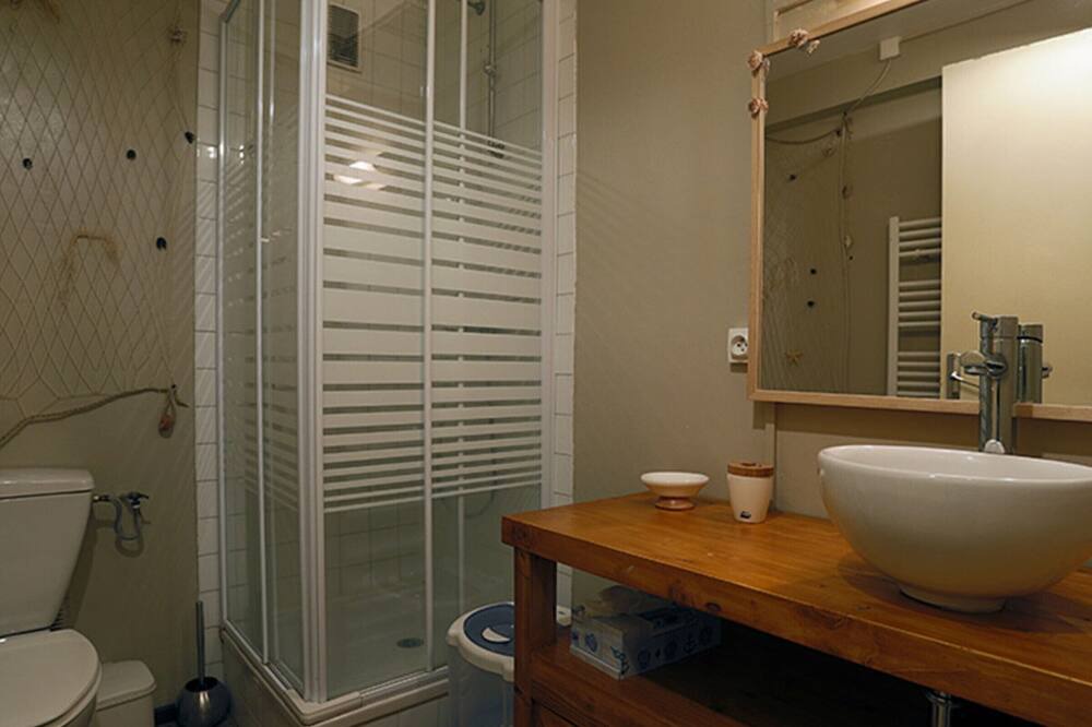 Photo of Bathroom in Gouaux-de-Larboust