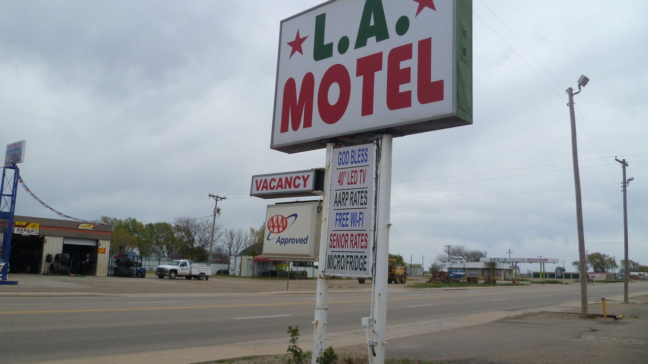 Photo of Outdoor in Claude