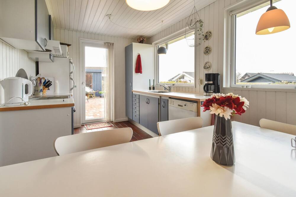 Photo of Others in Næs