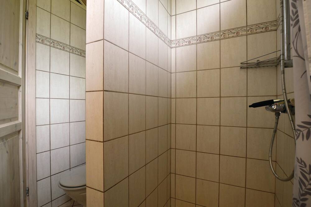 Photo of Bathroom in Faarevejle