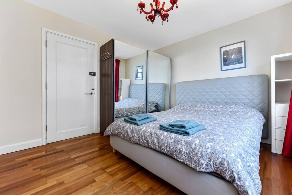 Photo of Others in Ealing