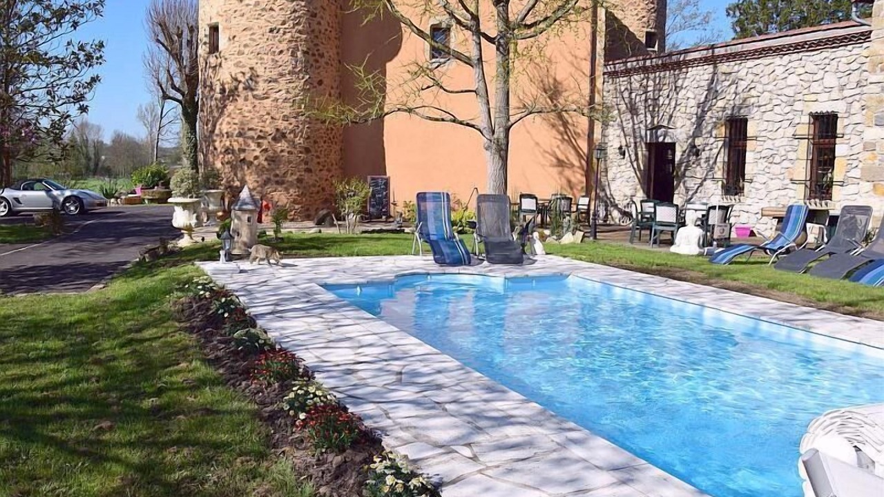 Photo of Outdoor in Saint-Remy-de-Chargnat