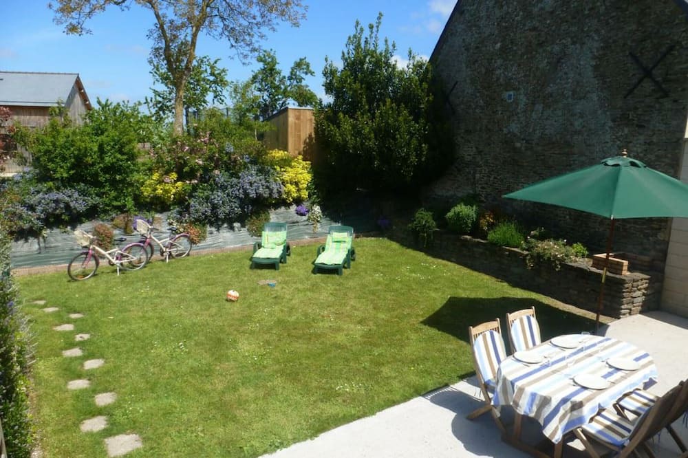 Photo of Outdoor in Ardevon