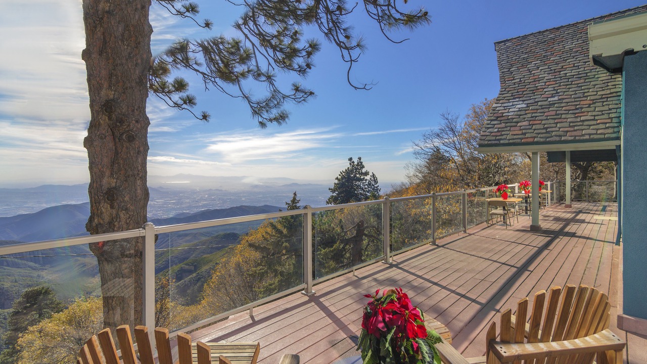 Photo of Patio Balcony in Skyforest