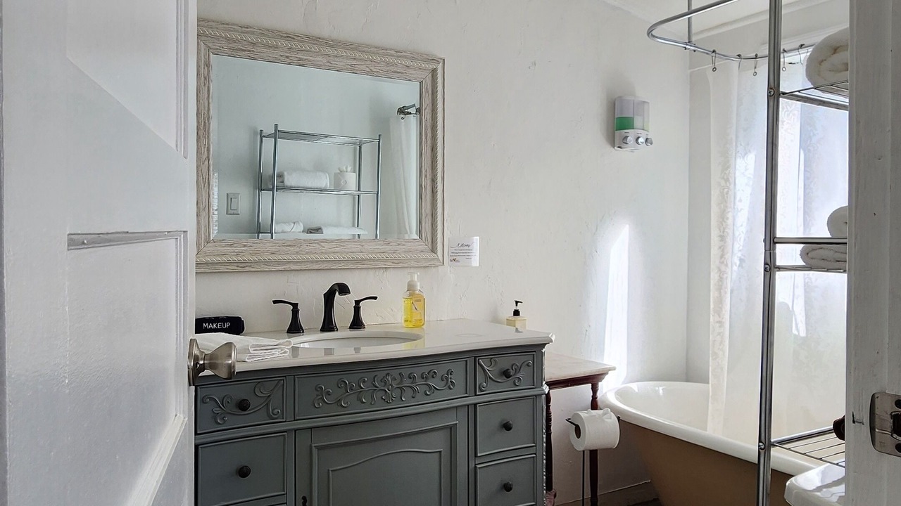 Photo of Bathroom in Skyforest