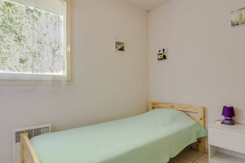 Photo of Bedroom in Esquieze-Sere