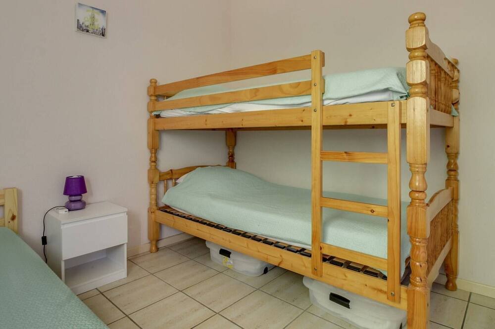 Photo of Bedroom in Esquieze-Sere