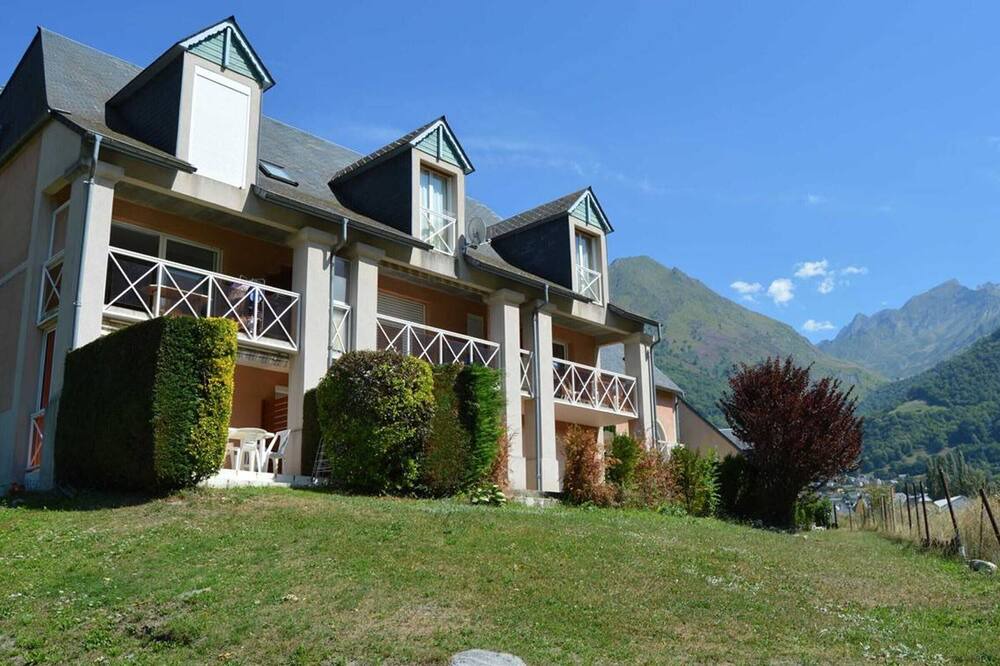Photo of Outdoor in Esquieze-Sere