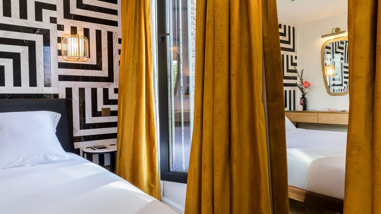 Photo of Bedroom in 15th Arrondissement