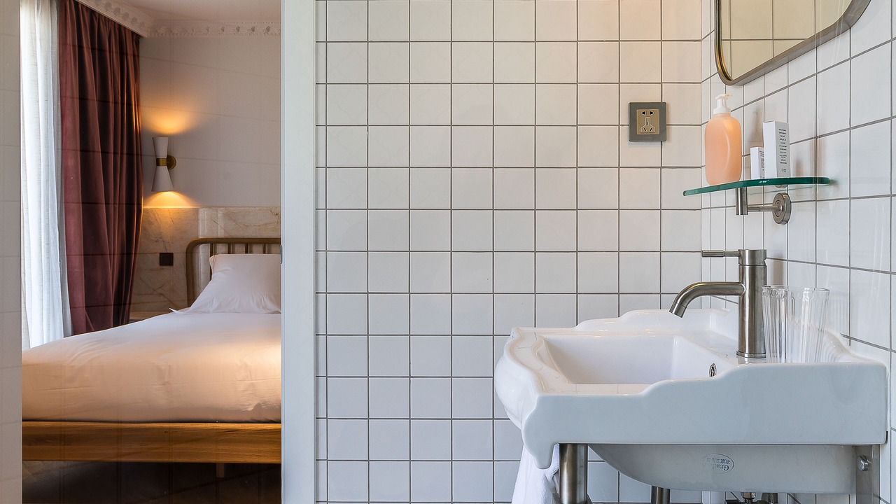 Photo of Bathroom in 15th Arrondissement