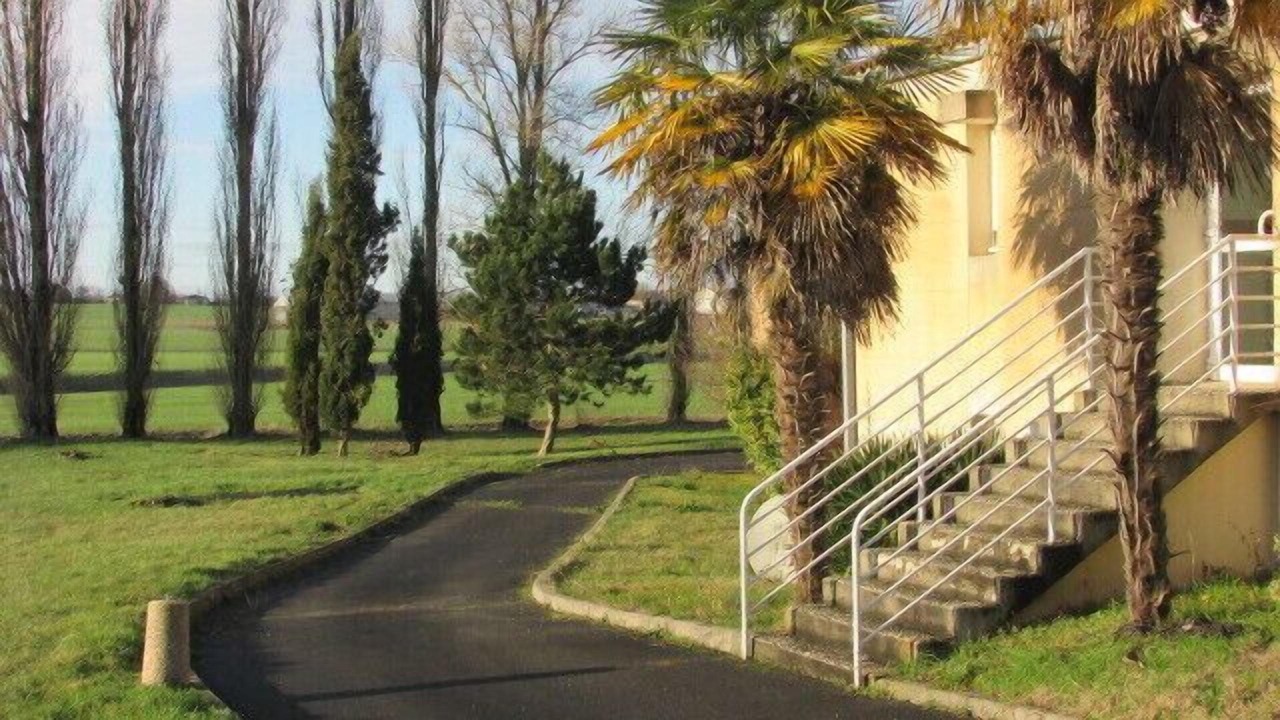 Photo of Outdoor in Barbezieux-Saint-Hilaire