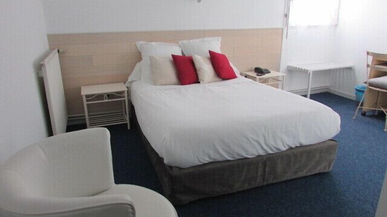 Photo of Bedroom in Barbezieux-Saint-Hilaire