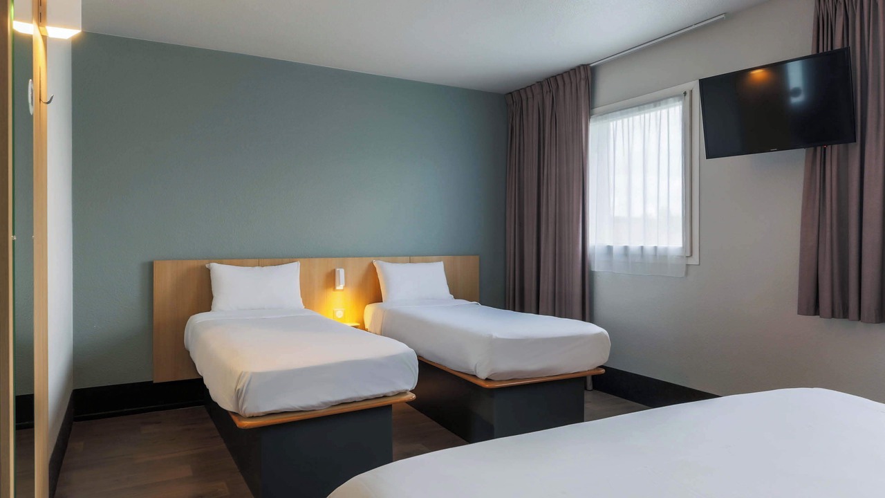 Photo of Bedroom in Frouard